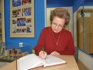 Kalashnikova